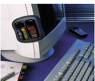    - Post-it '680SK 