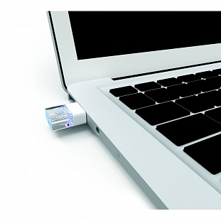 ����-������ Leef ICE 32GB (LFICE-032WHR)White/ABS